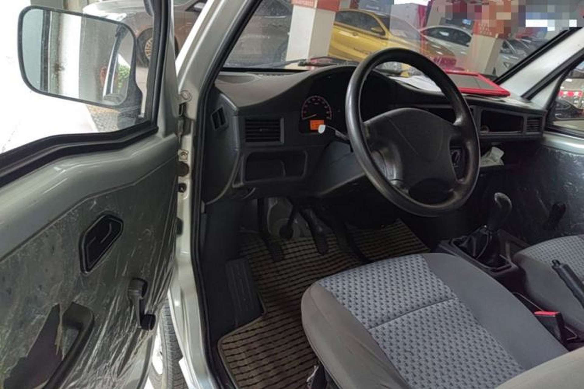 Used Wuling Zhiguang 2020 1.2L Practical Model China VI LSI Driver Seat