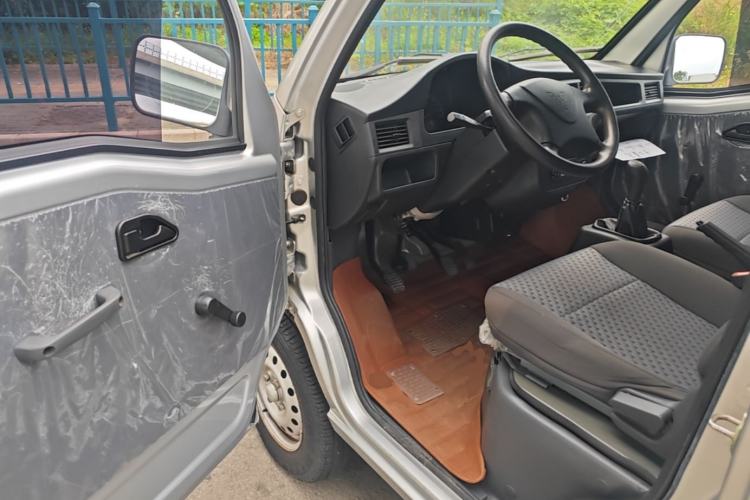 Used Wuling Zhiguang 2020 1.2L Van Utility Model China VI Emission Standard 2 Seats LSI Driver Seat
