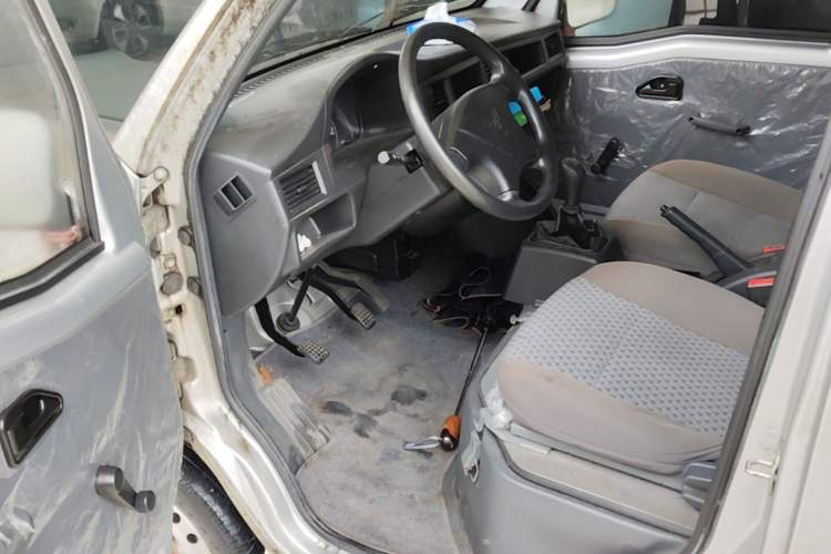 Used Wuling Zhiguang 2020 1.2L Practical Model China VI LSI Driver Seat