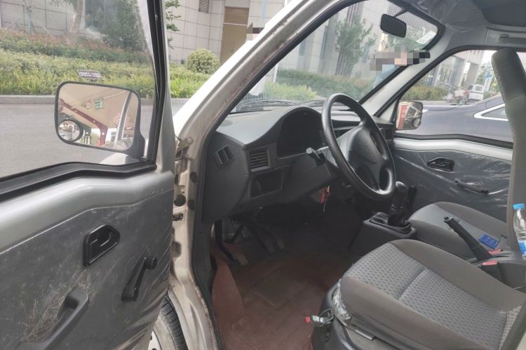 Used Wuling Zhiguang 2020 1.2L Van Utility Model China VI Emission Standard 2 Seats LSI Driver Seat