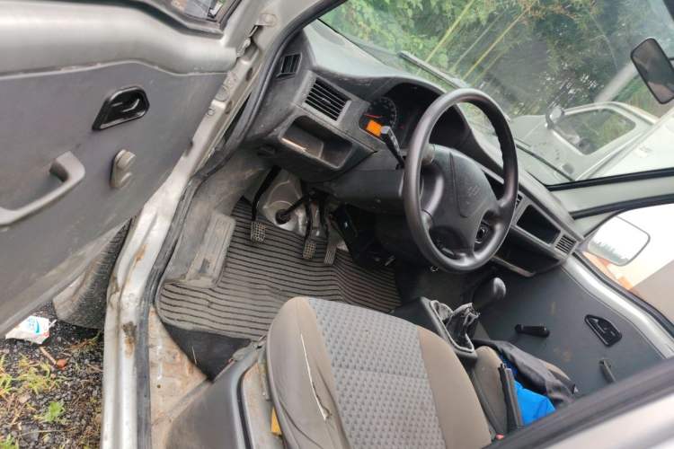 Used Wuling Zhiguang 2020 1.2L Practical Model China VI LSI Driver Seat