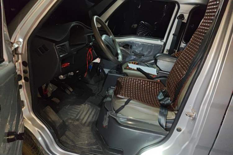 Used Wuling Zhiguang 2020 1.2L Practical Model China VI LSI Driver Seat