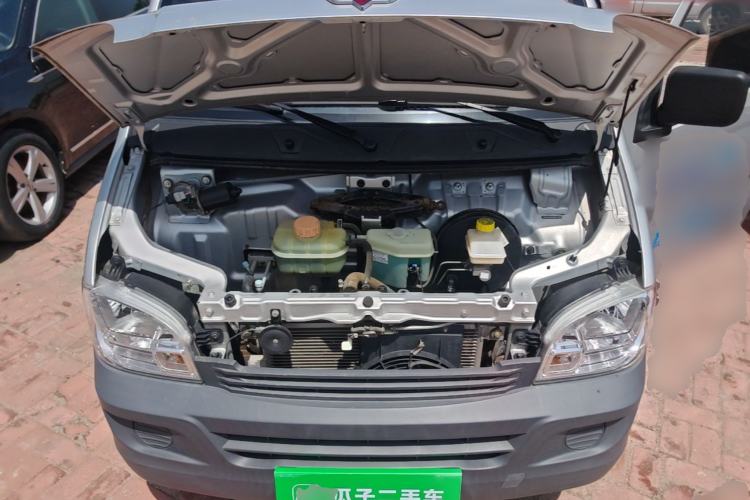 Used Wuling Zhiguang 2020 1.2L Van Utility Model China VI Emission Standard 2 Seats LSI Engine Bay