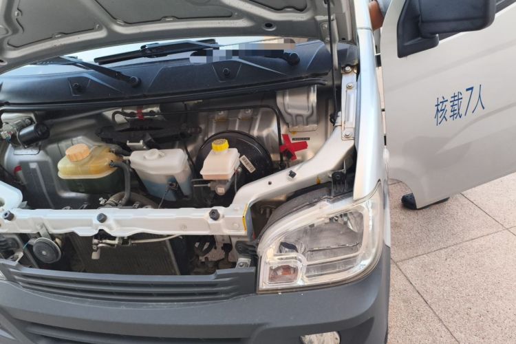 Used Wuling Zhiguang 2020 1.2L Practical Model China VI LSI Engine Bay Left