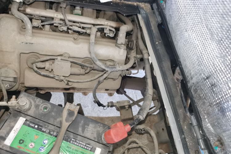 Used Wuling Zhiguang 2020 1.2L Practical Model China VI LSI Engine Bay Left