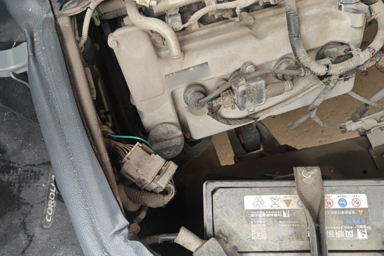 Used Wuling Zhiguang 2020 1.2L Practical Model China VI LSI Engine Bay Right