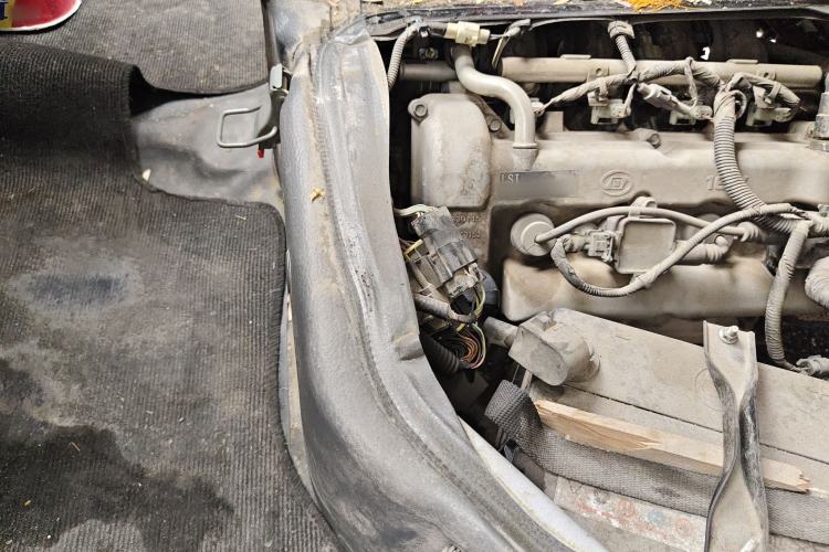 Used Wuling Zhiguang 2020 1.2L Practical Model China VI LSI Engine Bay Right