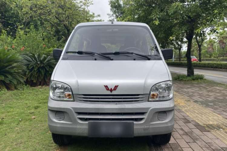 Used Wuling Zhiguang 2020 1.2L Practical Model China VI LSI Exterior 1