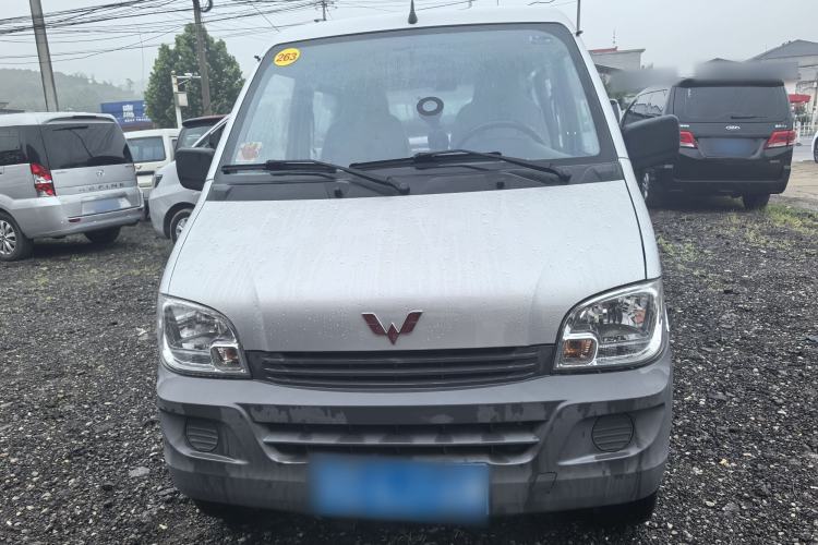 Used Wuling Zhiguang 2020 1.2L Practical Model China VI LSI Exterior 1
