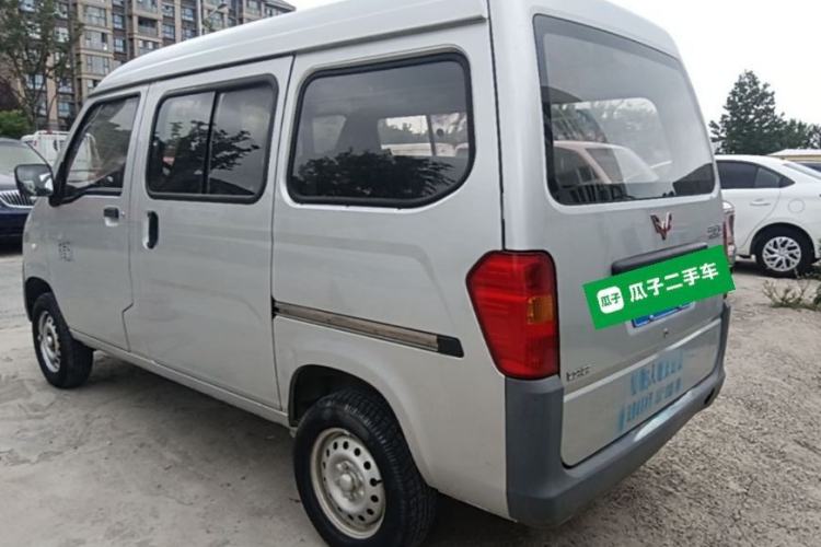 Used Wuling Zhiguang 2020 1.2L Practical Model China VI LSI Exterior 2
