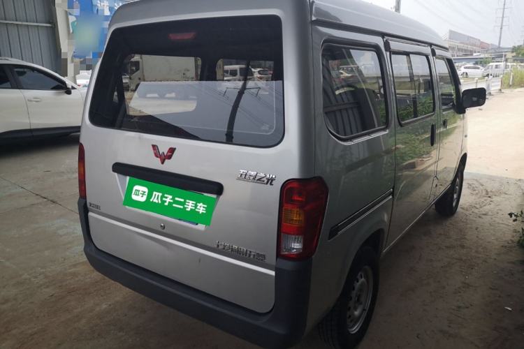 Used Wuling Zhiguang 2020 1.2L Practical Model China VI LSI Exterior 5