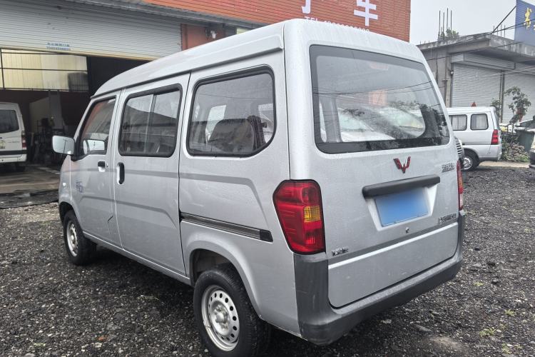 Used Wuling Zhiguang 2020 1.2L Practical Model China VI LSI Exterior 6