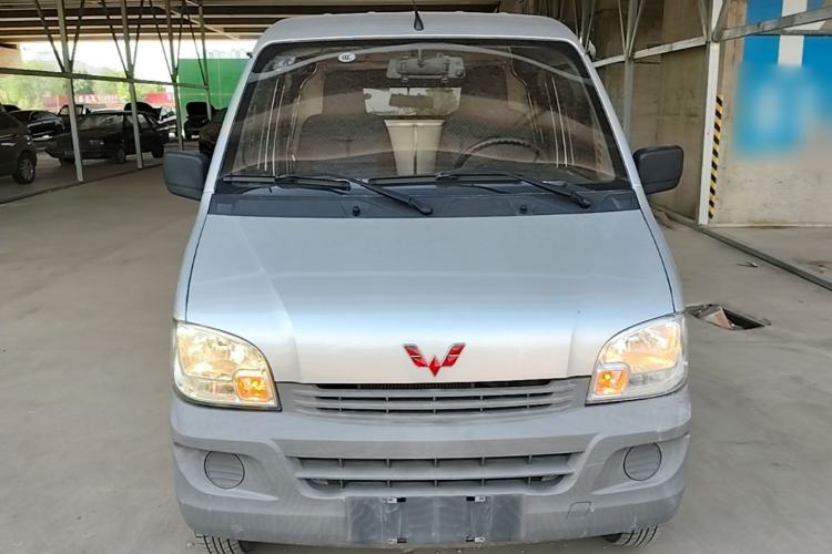 Used Wuling Zhiguang 2020 1.2L Van Utility Model China VI Emission Standard 2 Seats LSI Front