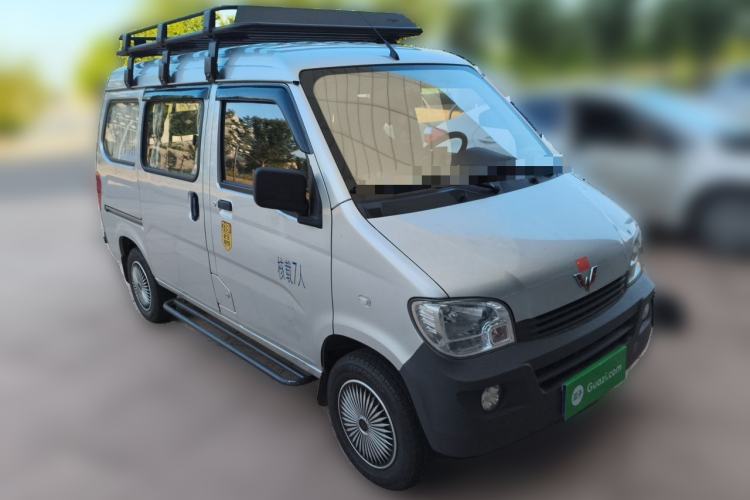 Used Wuling Zhiguang 2020 1.2L Practical Model China VI LSI Front Right 45 Deg