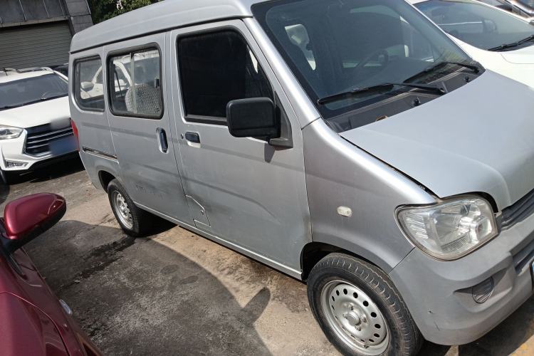 Used Wuling Zhiguang 2020 1.2L Practical Model China VI LSI Front Right 45 Deg