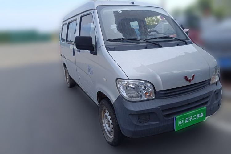 Used Wuling Zhiguang 2020 1.2L Practical Model China VI LSI Front Right 45 Deg