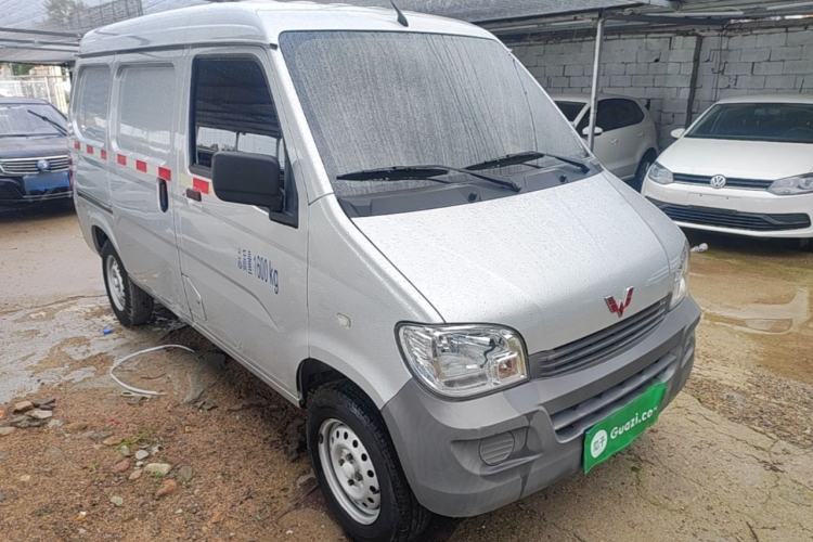 Used Wuling Zhiguang 2020 1.2L Van Utility Model China VI Emission Standard 2 Seats LSI Front Right 45 Deg