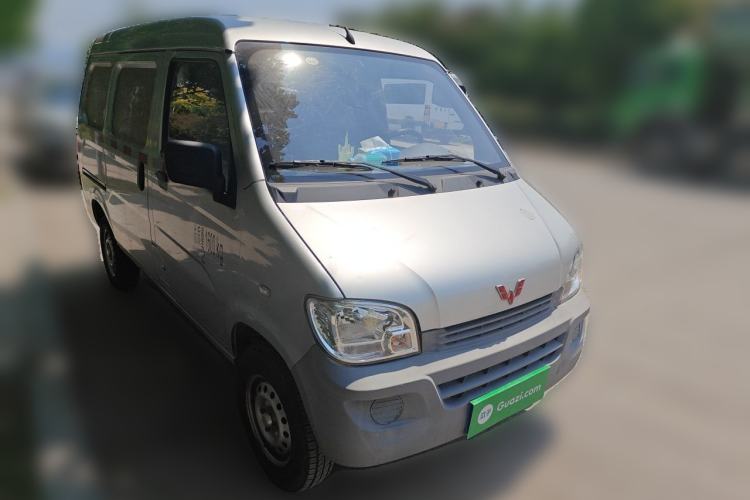 Used Wuling Zhiguang 2020 1.2L Van Utility Model China VI Emission Standard 2 Seats LSI Front Right 45 Deg