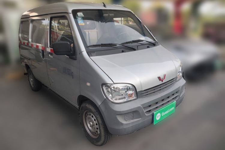 Used Wuling Zhiguang 2020 1.2L Van Utility Model China VI Emission Standard 2 Seats LSI Front Right 45 Deg