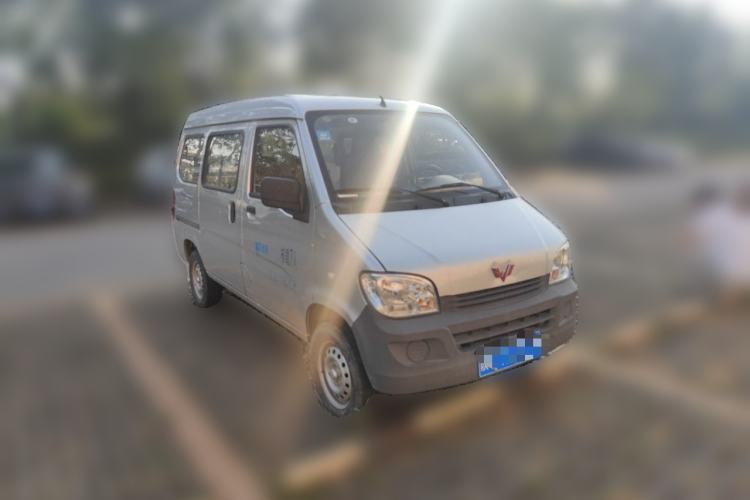 Used Wuling Zhiguang 2020 1.2L Practical Model China VI LSI Front Right 45 Deg