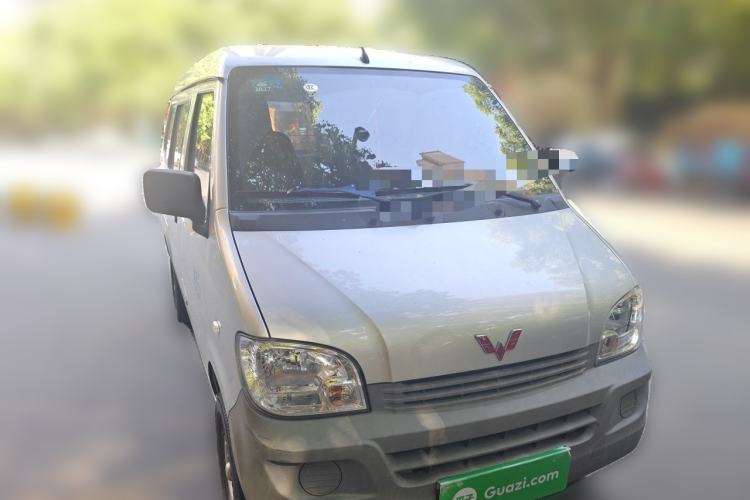 Used Wuling Zhiguang 2020 1.2L Practical Model China VI LSI Front Right 45 Deg