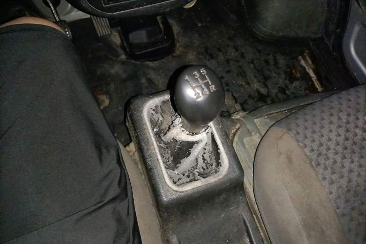 Used Wuling Zhiguang 2020 1.2L Practical Model China VI LSI Gear Lever