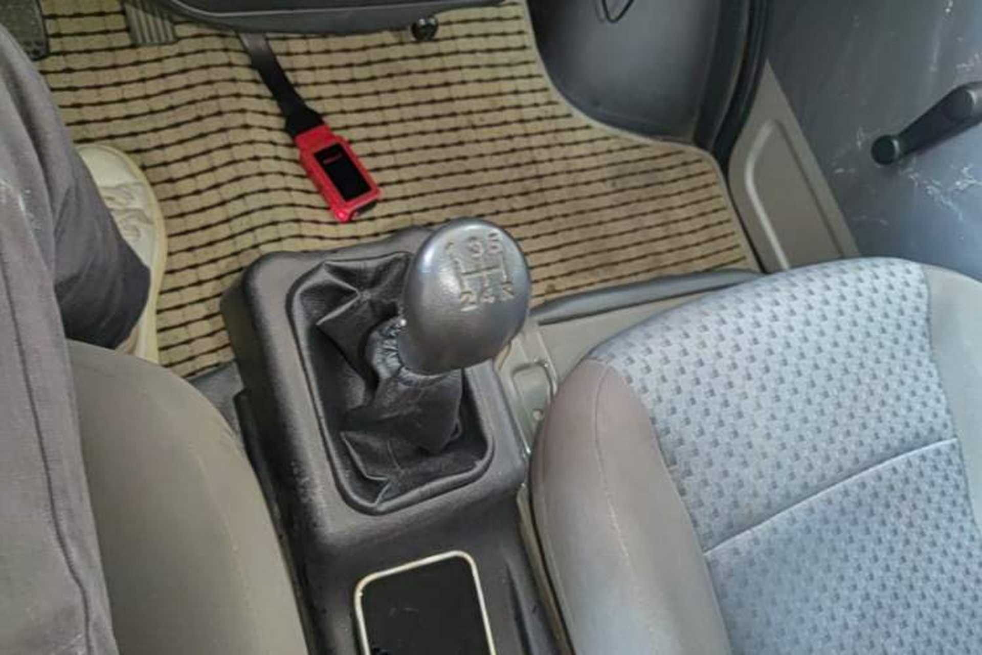 Used Wuling Zhiguang 2020 1.2L Practical Model China VI LSI Gear Lever