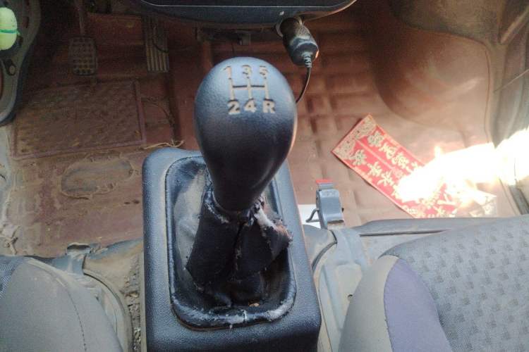Used Wuling Zhiguang 2020 1.2L Practical Model China VI LSI Gear Lever