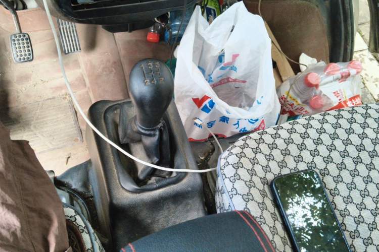 Used Wuling Zhiguang 2020 1.2L Practical Model China VI LSI Gear Lever