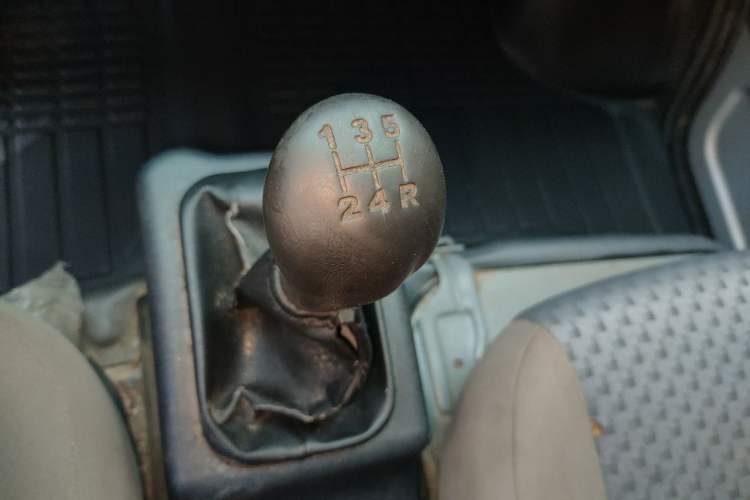 Used Wuling Zhiguang 2020 1.2L Practical Model China VI LSI Gear Lever