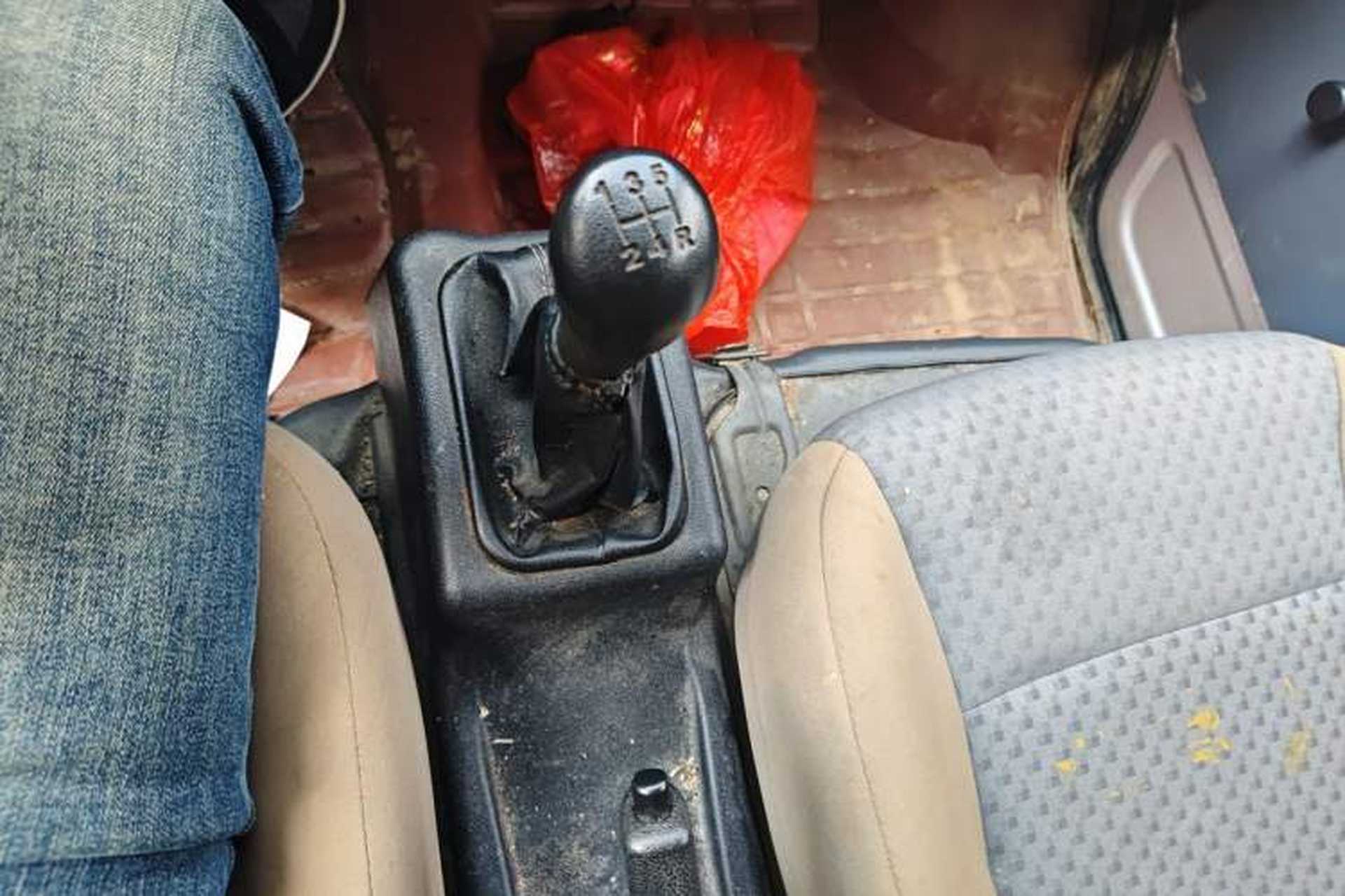 Used Wuling Zhiguang 2020 1.2L Practical Model China VI LSI Gear Lever