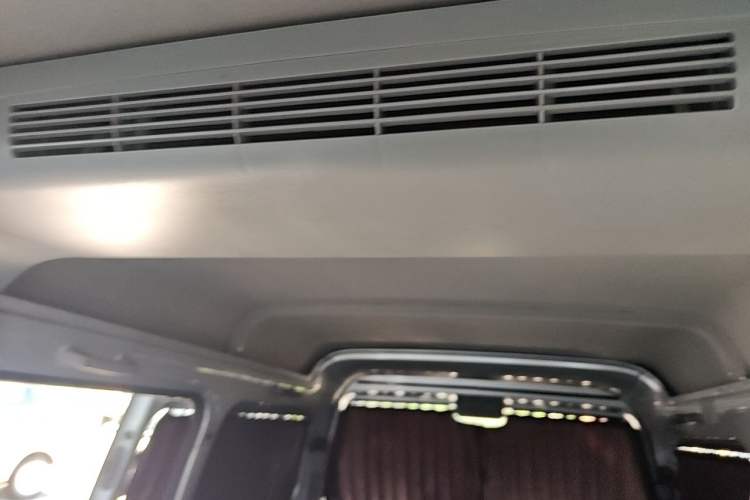 Used Wuling Zhiguang 2020 1.2L Practical Model China VI LSI Headliner