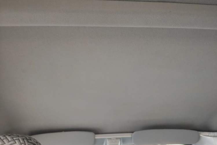 Used Wuling Zhiguang 2020 1.2L Practical Model China VI LSI Headliner