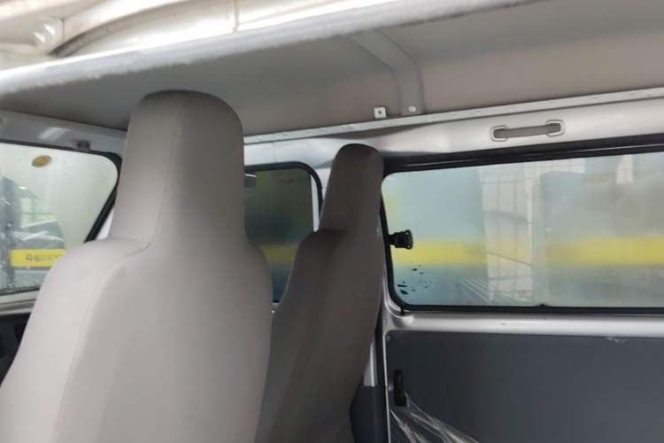 Used Wuling Zhiguang 2020 1.2L Practical Model China VI LSI Headliner