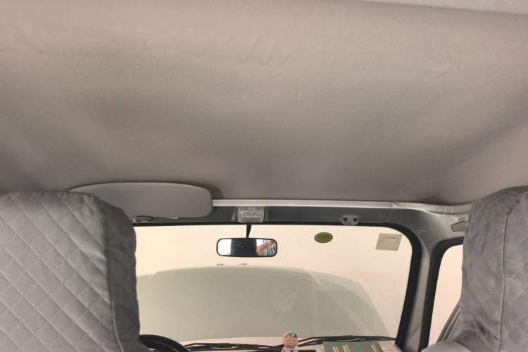 Used Wuling Zhiguang 2020 1.2L Practical Model China VI LSI Headliner