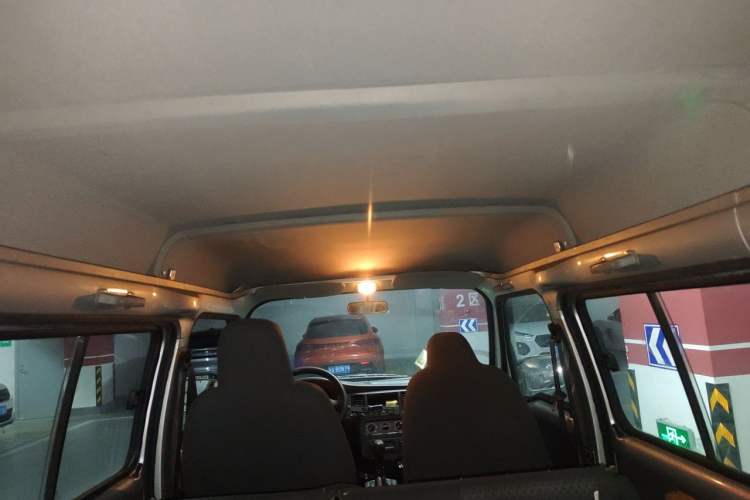 Used Wuling Zhiguang 2020 1.2L Practical Model China VI LSI Headliner