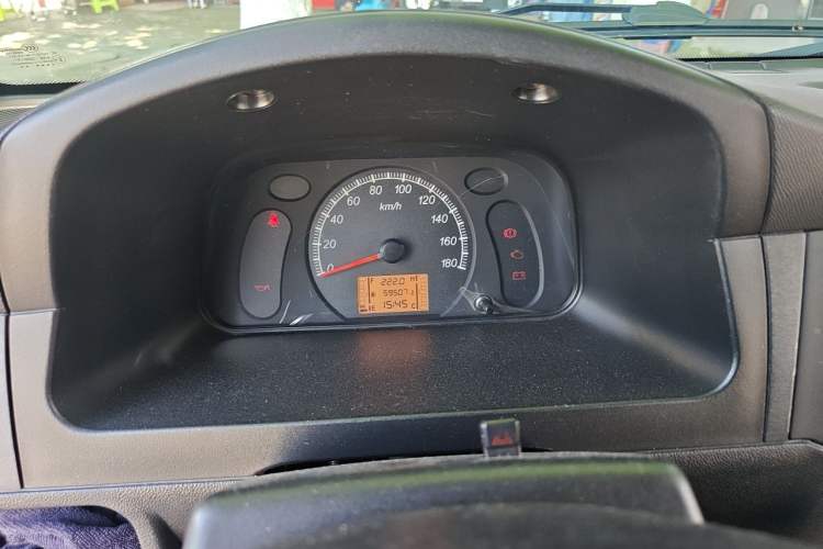 Used Wuling Zhiguang 2020 1.2L Practical Model China VI LSI Instrument Cluster