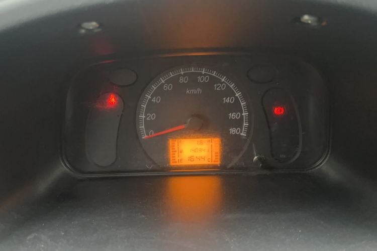 Used Wuling Zhiguang 2020 1.2L Practical Model China VI LSI Instrument Cluster