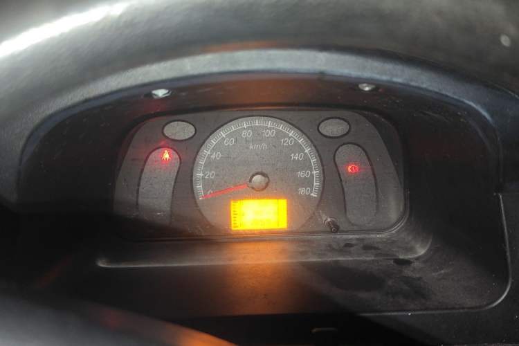 Used Wuling Zhiguang 2020 1.2L Practical Model China VI LSI Instrument Cluster