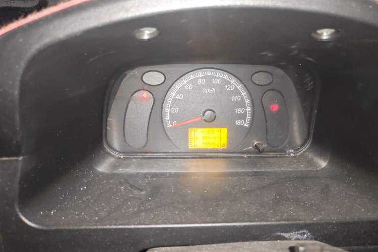 Used Wuling Zhiguang 2020 1.2L Practical Model China VI LSI Instrument Cluster