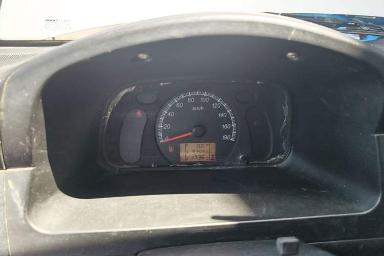 Used Wuling Zhiguang 2020 1.2L Practical Model China VI LSI Instrument Cluster