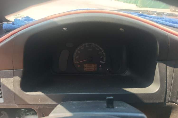 Used Wuling Zhiguang 2020 1.2L Practical Model China VI LSI Instrument Cluster