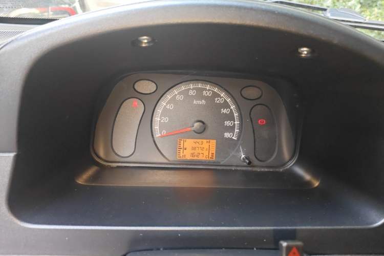 Used Wuling Zhiguang 2020 1.2L Practical Model China VI LSI Instrument Cluster