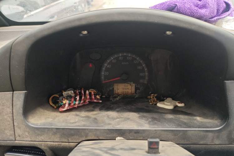 Used Wuling Zhiguang 2020 1.2L Practical Model China VI LSI Instrument Cluster