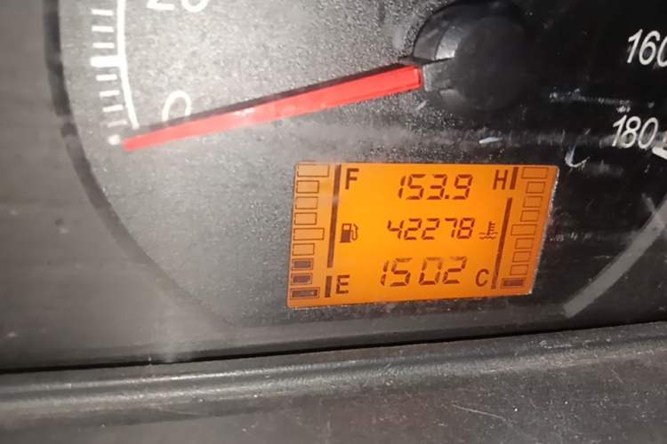Used Wuling Zhiguang 2020 1.2L Practical Model China VI LSI Instrument Cluster