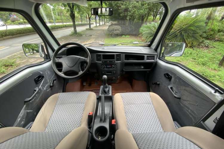 Used Wuling Zhiguang 2020 1.2L Practical Model China VI LSI Interior 1