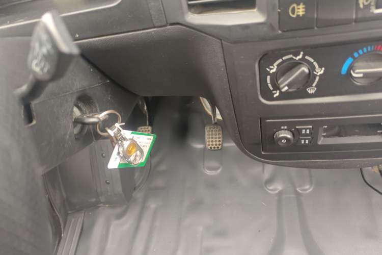 Used Wuling Zhiguang 2020 1.2L Practical Model China VI LSI Interior 1