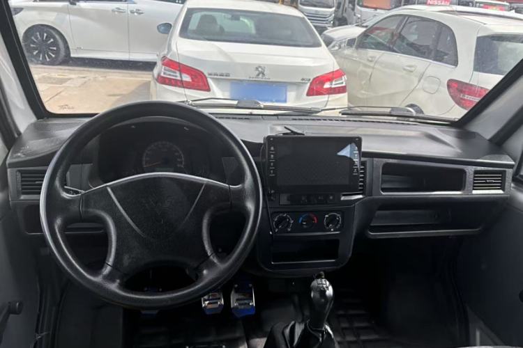Used Wuling Zhiguang 2020 1.2L Practical Model China VI LSI Interior 1