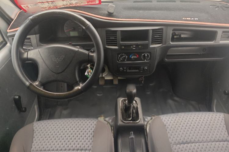 Used Wuling Zhiguang 2020 1.2L Practical Model China VI LSI Interior 2