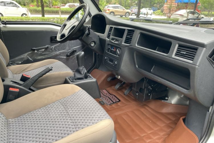 Used Wuling Zhiguang 2020 1.2L Practical Model China VI LSI Interior 5